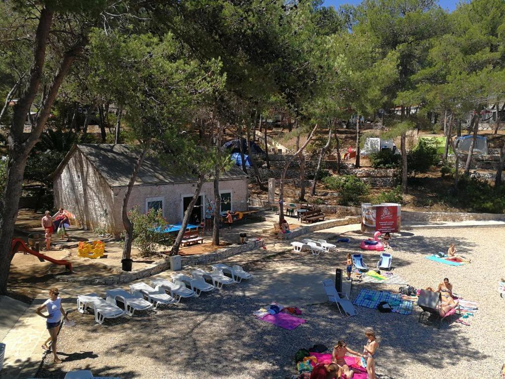 Kamp Vira Mobile Homes Hvar Town Exteriör bild