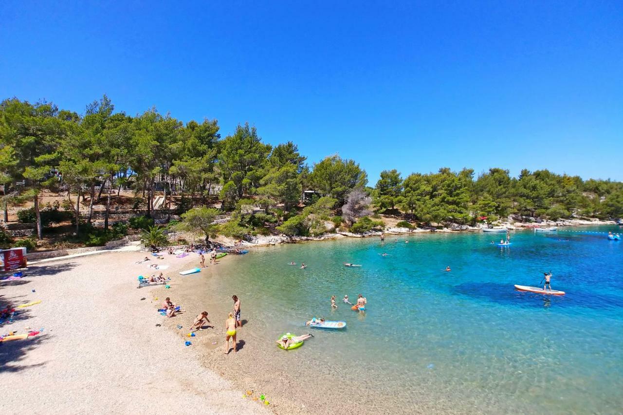 Kamp Vira Mobile Homes Hvar Town Exteriör bild
